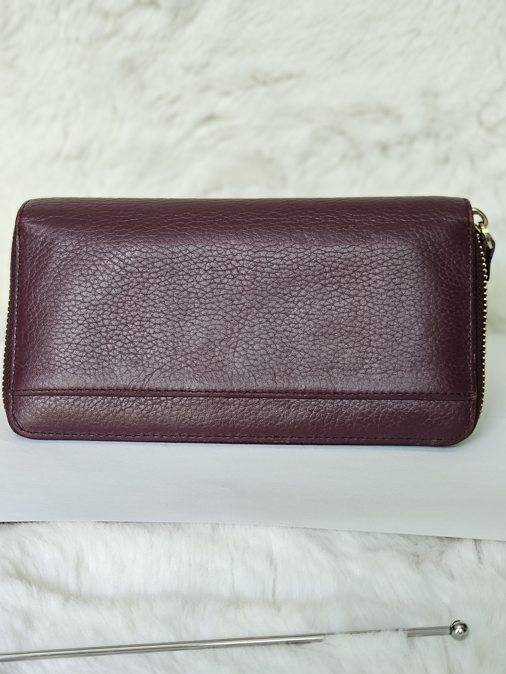 Kate Spade New York Large Zip Around Wallet Pebbled Leather Burgundy - Good Cond - Picture 2 of 15